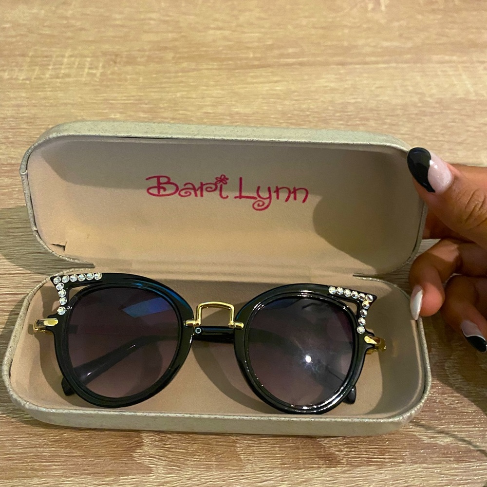 Bapi Lynn sunglass